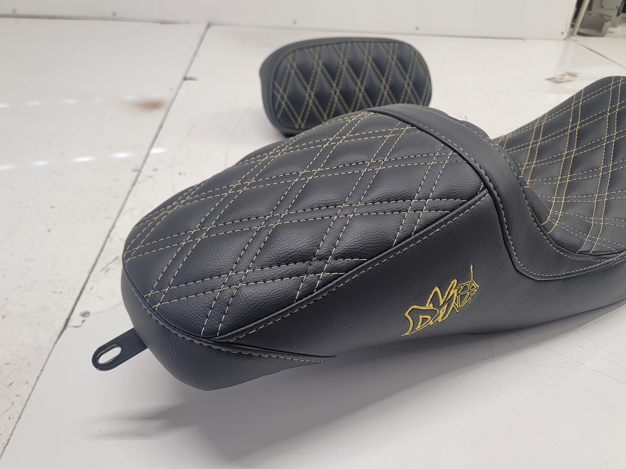 Double Stiched Diamond Motorcycle Seat detail